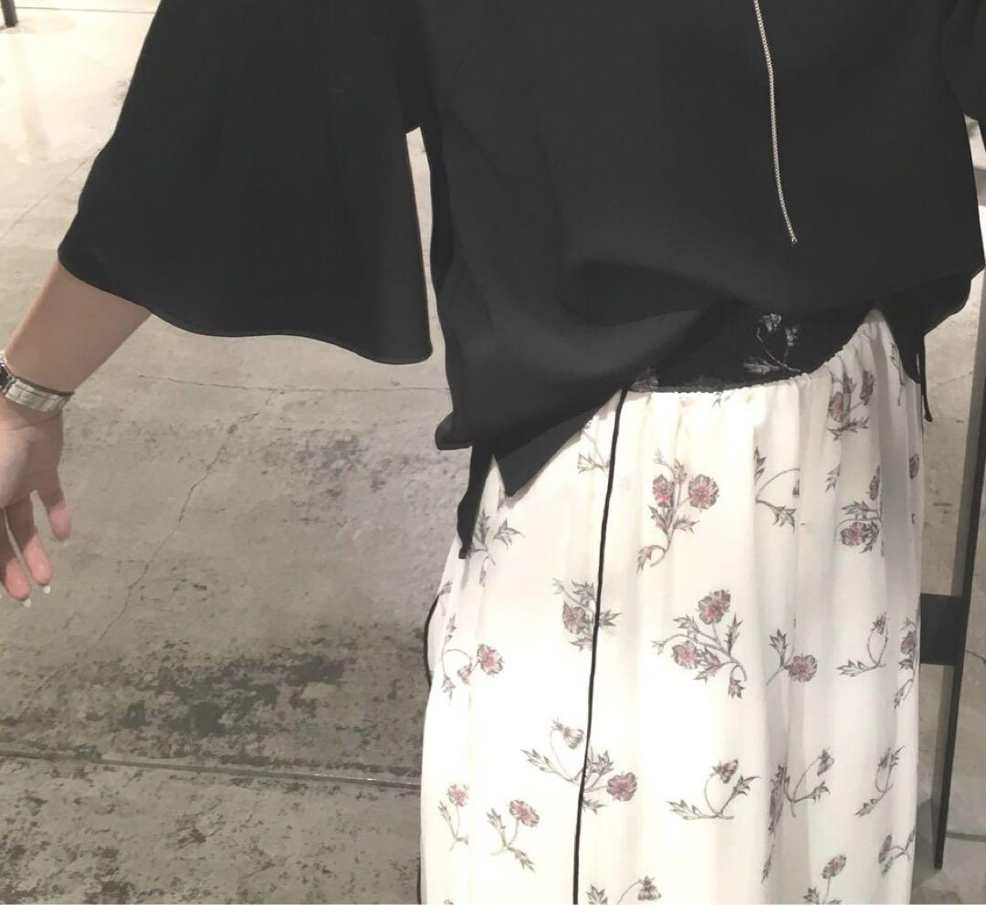 格安saleスタ TOKYO UNITED シフォン 花柄 ワイドパンツ フレア パンツ
