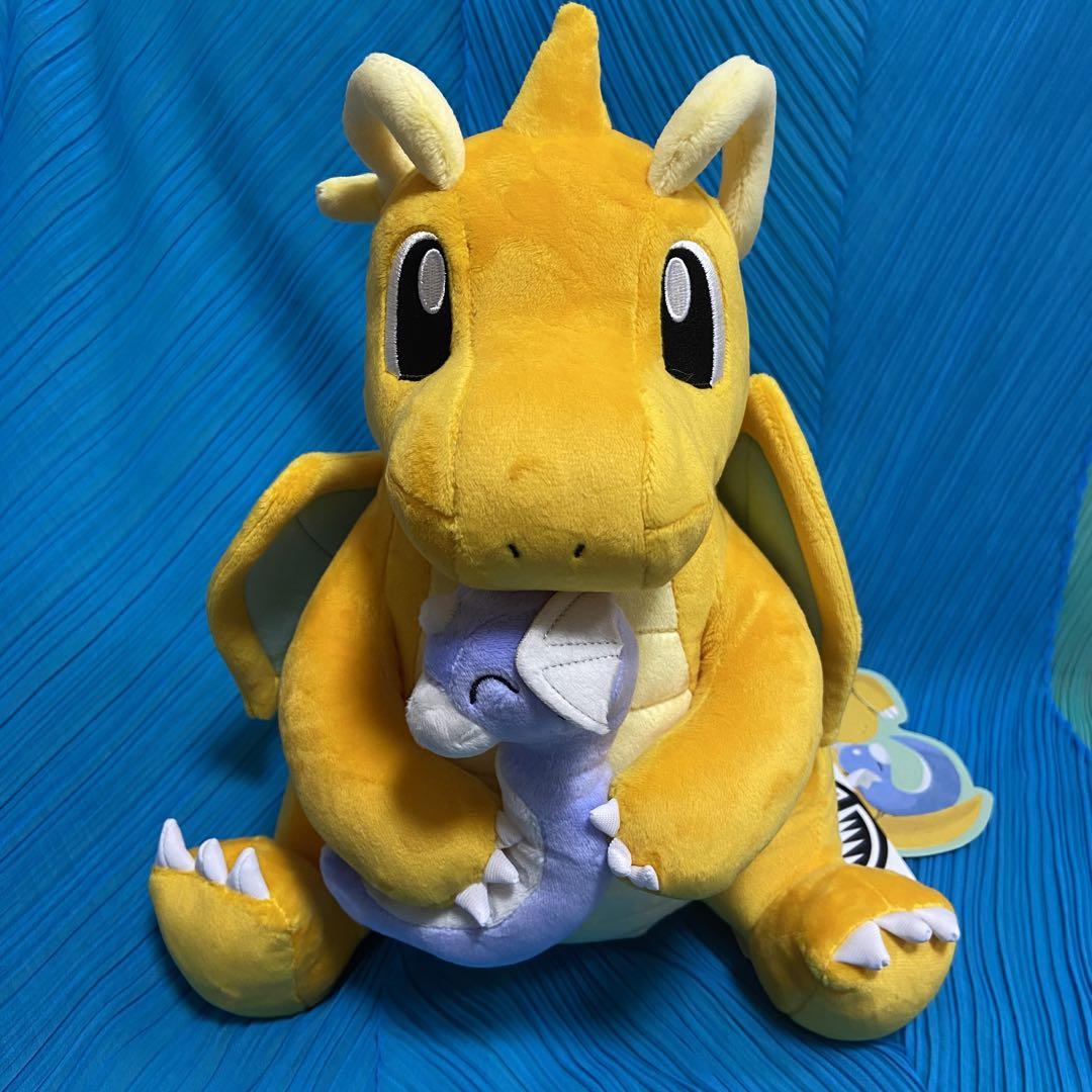 カイリュー ミニリュウ ぬいぐるみ　タグつき タグ2枚のレア版 ミニリュウ＆カイリュー ポケモンセンター台北