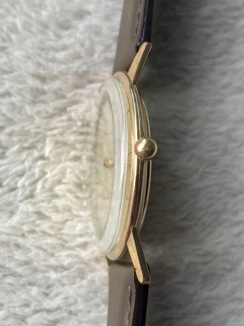 25石 手巻き時計