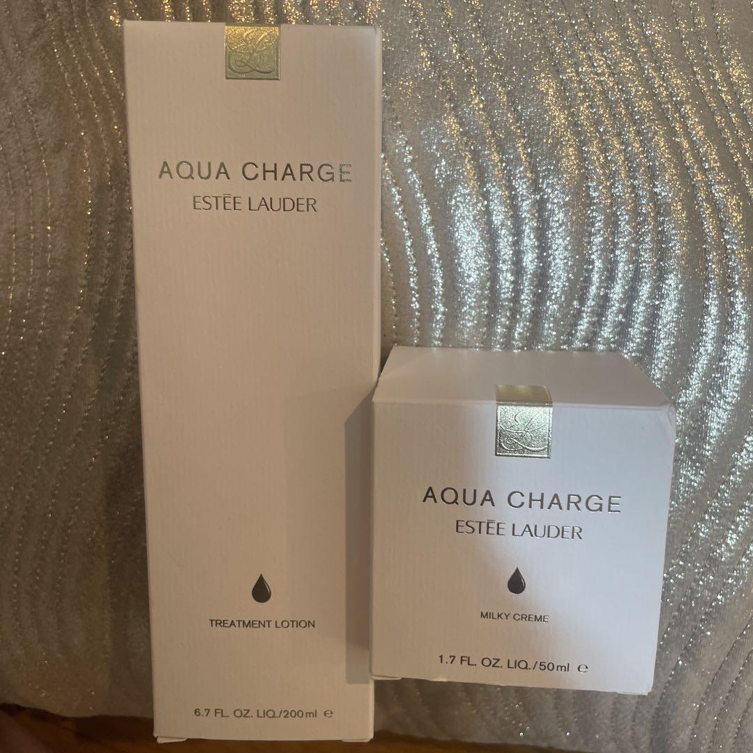 エスティローダーESTEE LAUDER 化粧水　ミルキークリーム