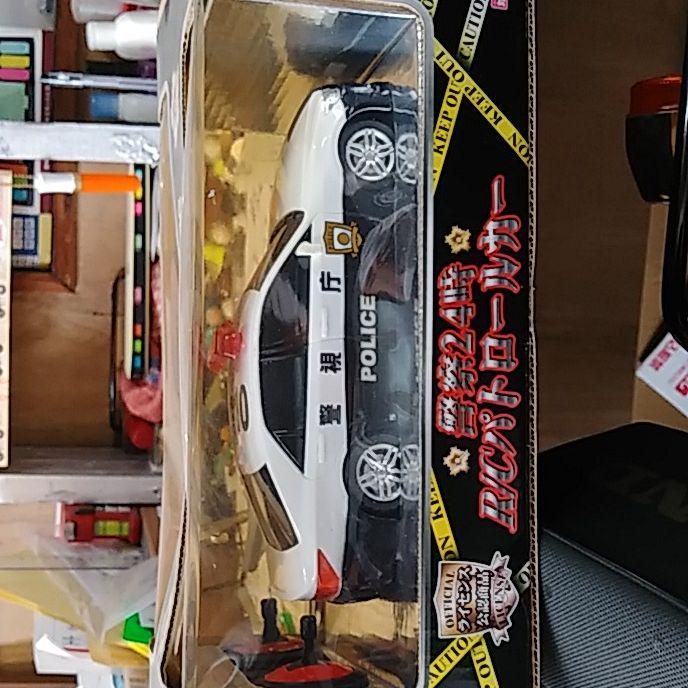 クラウンパトカーのラジコン
