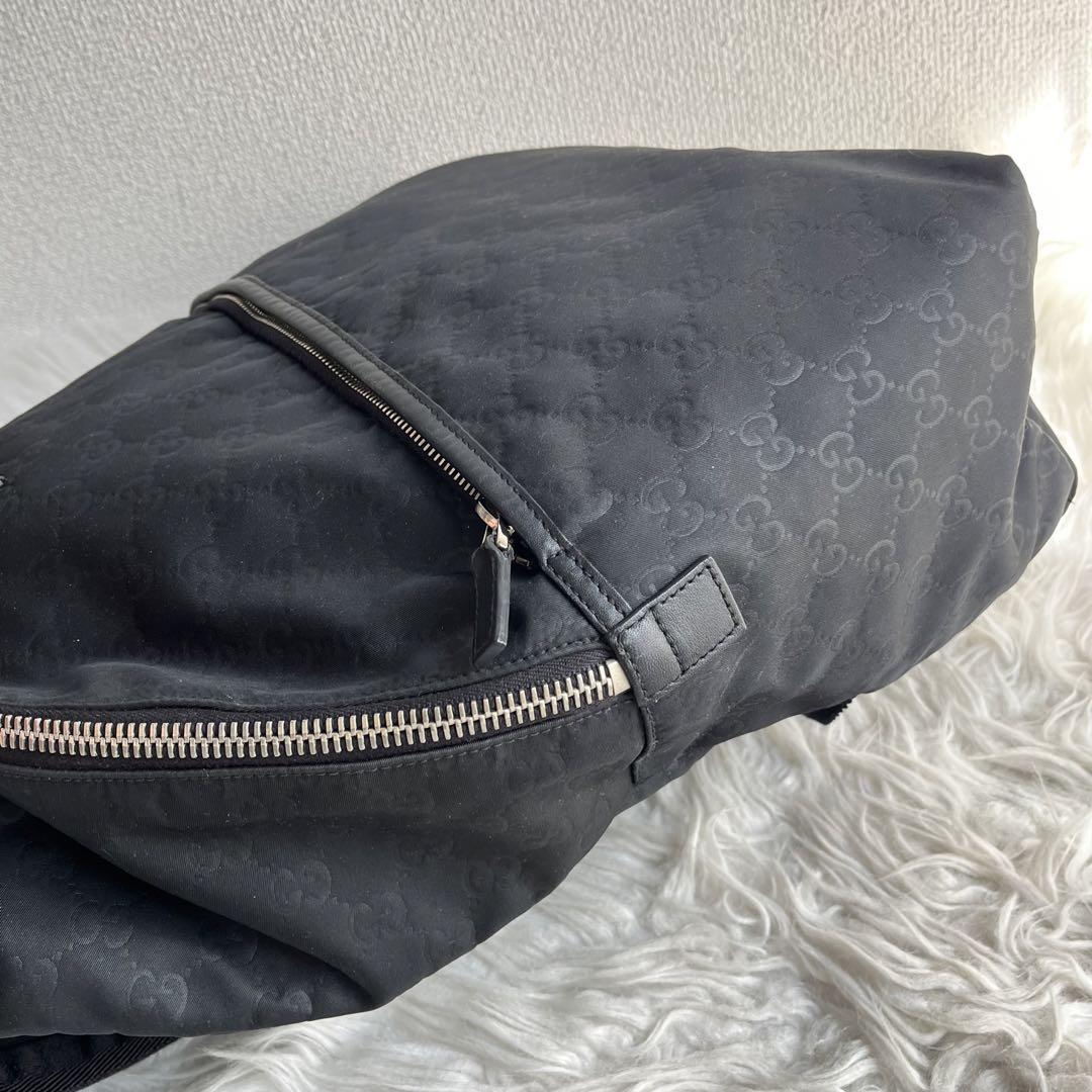 ✨️美品✨️  GUCCI  メンズ リュック ナイロン ブラック