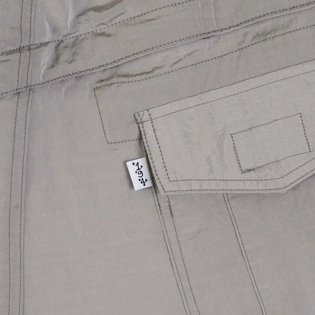 194 Pleated 5-Pocket Short Metal Grey