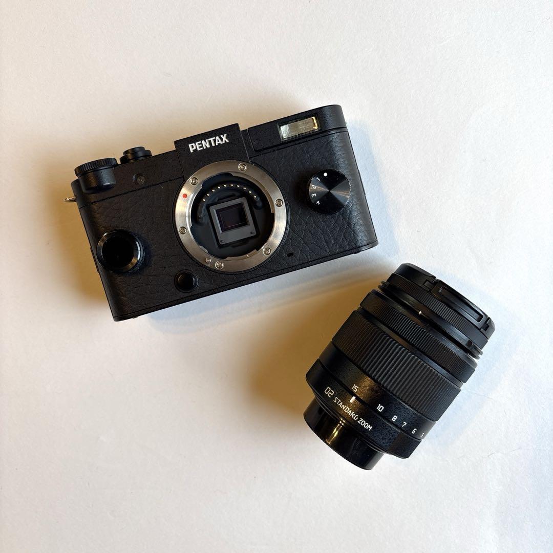 PENTAX Qs-1 ブラック