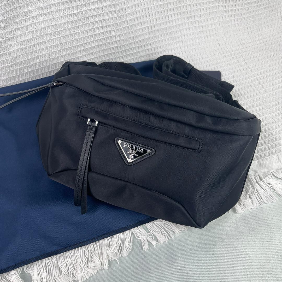 PRADA プラダ ショルダーバッグ ハンドバッグ ウエストポーチ