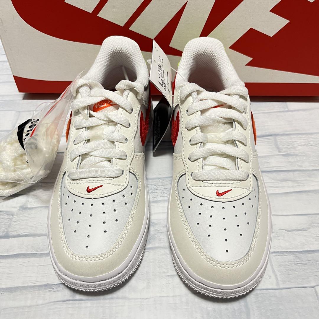 新品 18.0㎝ NIKE FORCE 1 LV8 ナイキ フォース 1 LV8