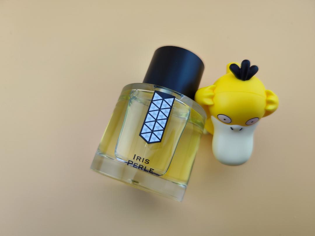 新品　IRIS PERLE LES INDEMODABLES