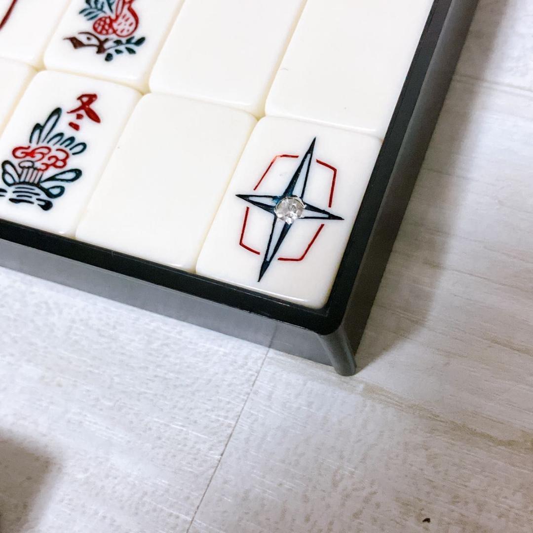 【希少】麻雀牌 任天堂 役満 金牌 ダイヤ牌 重量牌 背竹風 任天堂 ニンテンドー 役満 重量牌 麻雀牌セット 背竹柄 レトロ