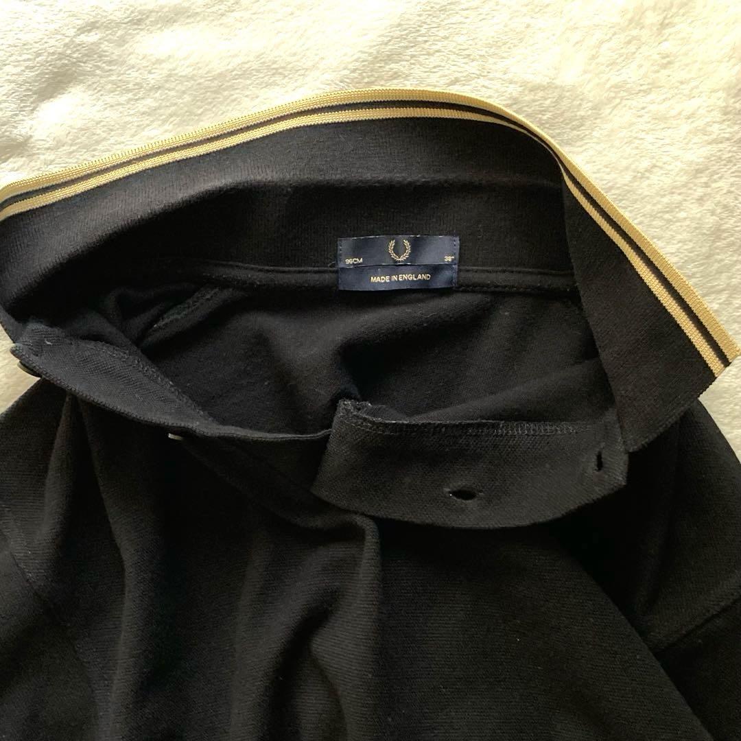 FRED PERRY フレッドペリー 黒 金 ポロシャツ　イングランド製