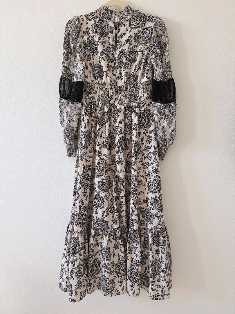 herlipto Winter Floral Long-sleeve Dress herlipto Winter Floral Long-sleeve Dress