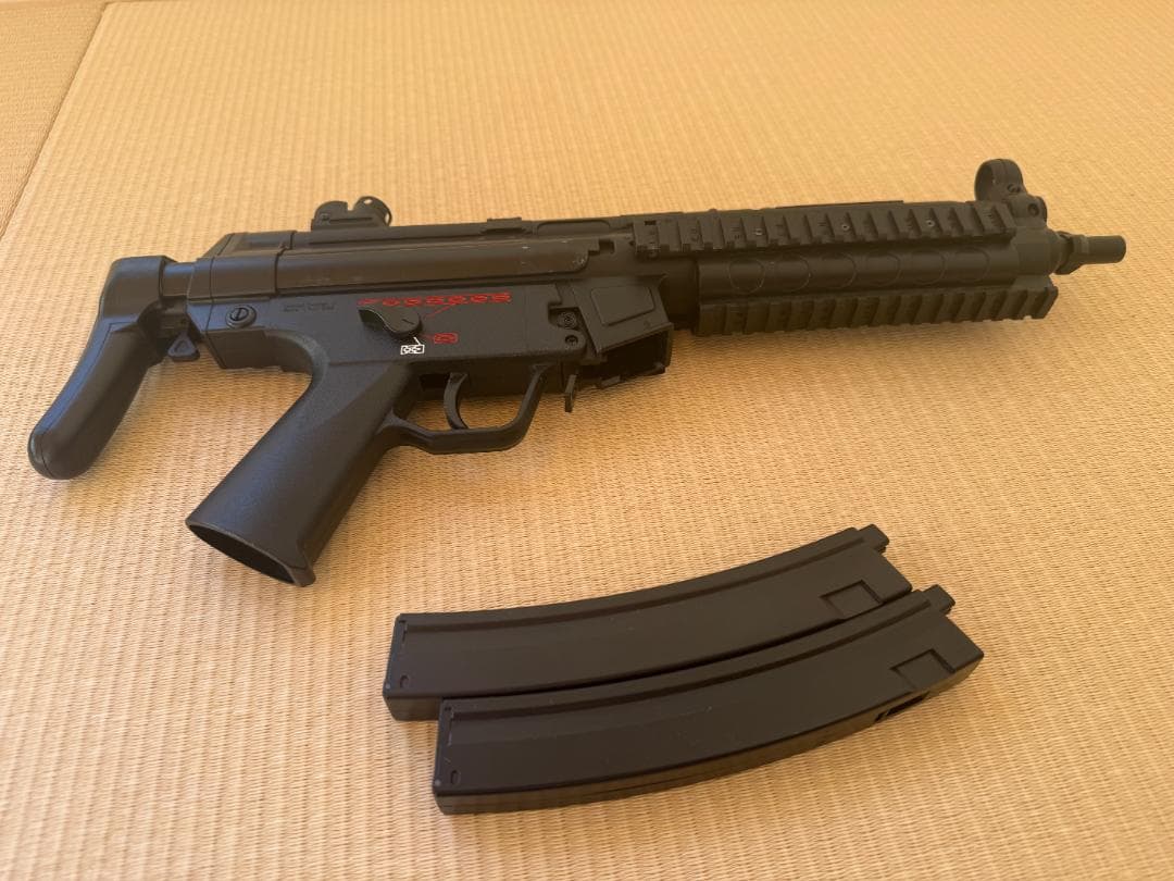 東京マルイ MP5 A5 R.A.S 10歳以上電動ガン マガジン2本付き 東京マルイ MP5 A5 R.A.S 10歳以上電動ガン マガジン2本付き