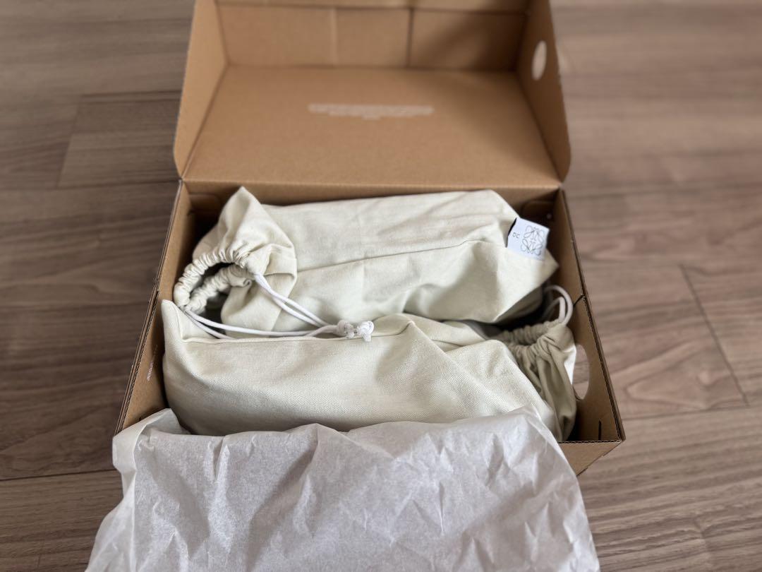 【On × LOEWE】コラボスニーカー【美品】