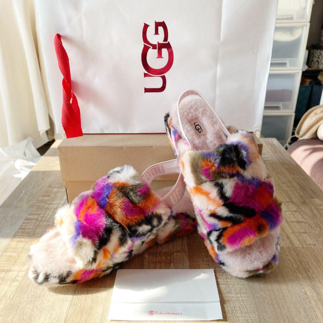 ⭐︎UGG⭐︎【新品未使用】厚底ファーサンダルJP25cm ピンク ⭐︎UGG⭐︎【新品未使用】厚底ファーサンダルJP25cm ピンク