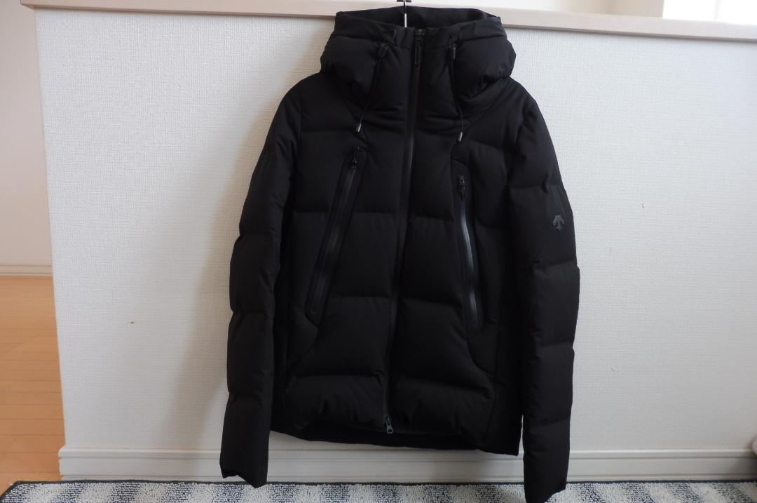 美品 デサントオルテライン 水沢ダウンマウンテニア DAMQGK30U Sサイズ