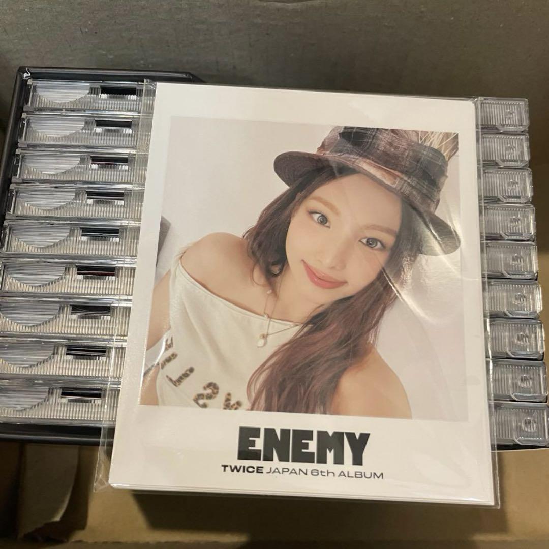 TWICE ENEMY 888限定BOX TWICE ENEMY 888限定 BOXのみ - メルカリ