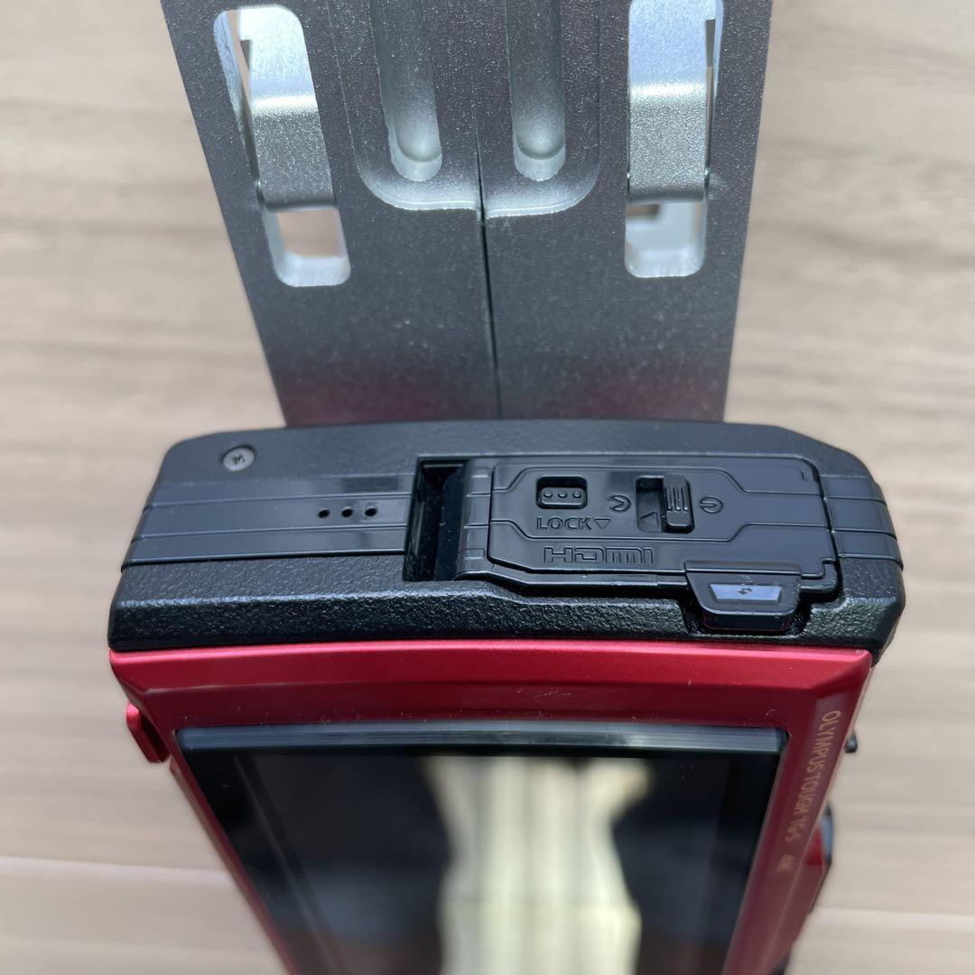 コンパクトデジタルカメラ Tough TG-5　レッド