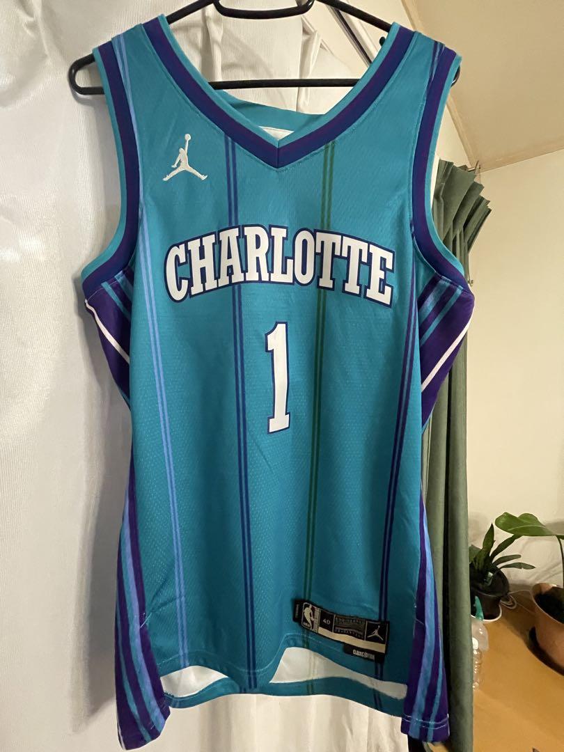 NBA CHARLOTTE BALL ラメロボール　 値下げ交渉　可