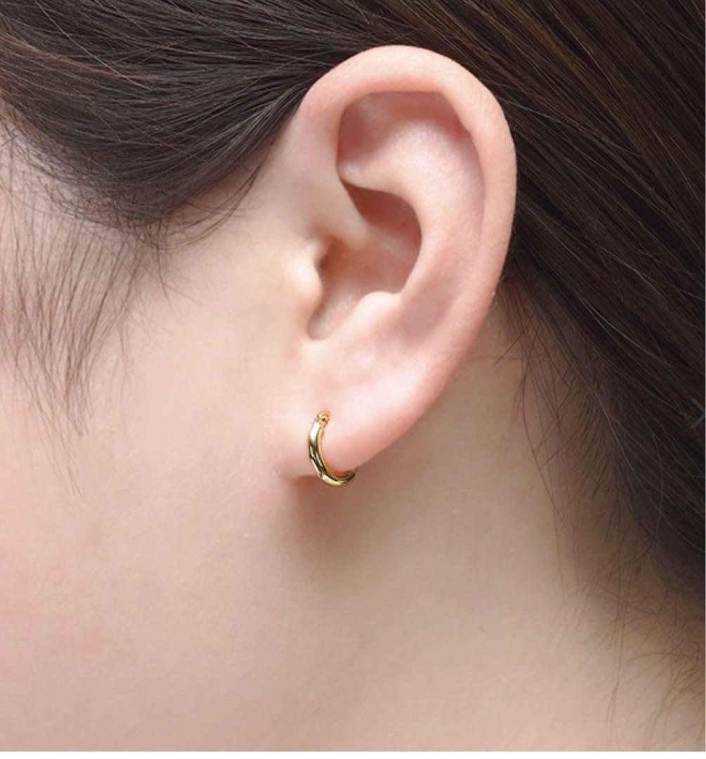ツツミ　K18イエローゴールドピアス
