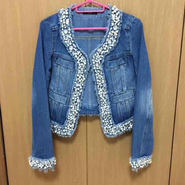 ✨極美品 BURBERRY BLUE LABEL リブ襟袖 デニムジャケット BURBERRY ✨極美品 BURBERRY BLUE LABEL リブ襟袖 デニムジャケット BURBERRY