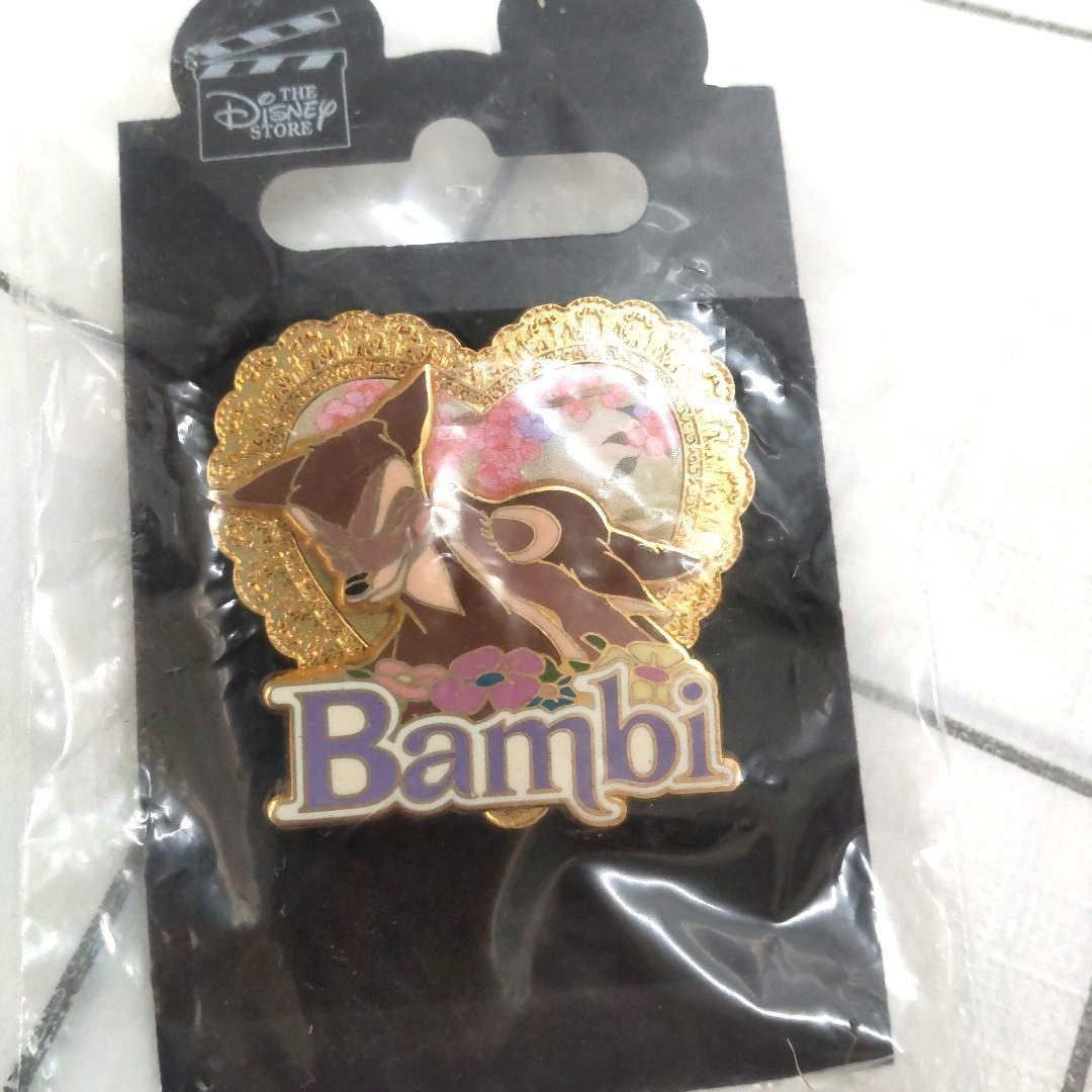 ディズニー　バンビ　ピンバッジ　2個セット
