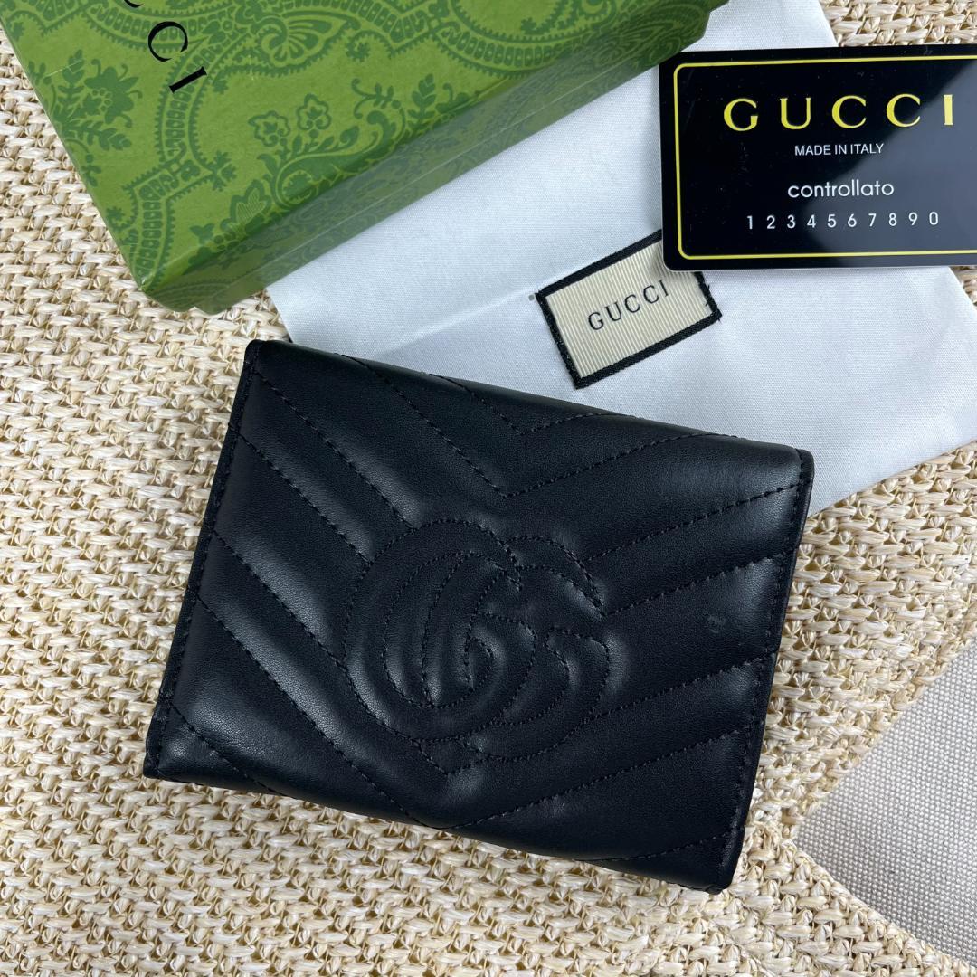 【未使用近/付属品完備】 GUCCI / GGキルティングコンパクトウォレット グッチ GGマーモント キルティング コンパクトウォレット レザー