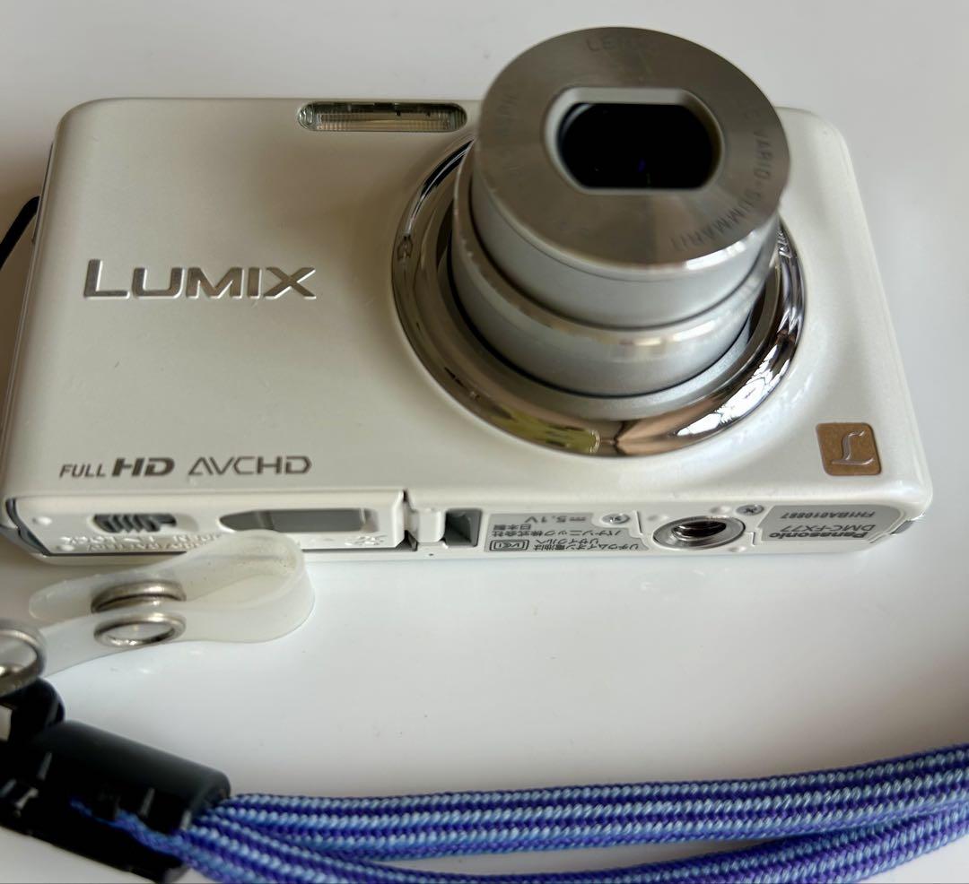 LUMIX DMC-FX77 ホワイト バッテリー付き