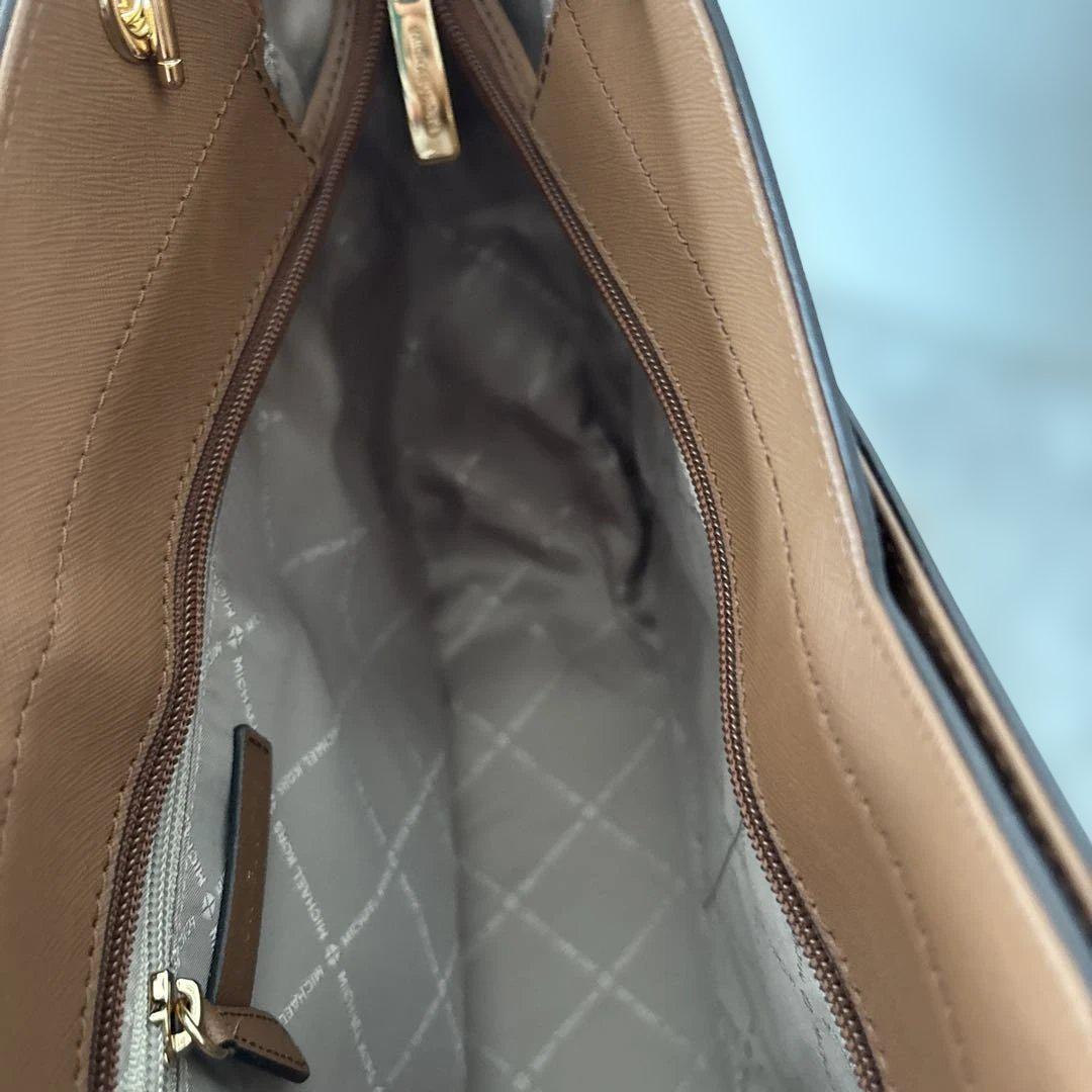 MICHAEL KORS モノグラムビジネス トートバッグ 縦30㎝横40㎝
