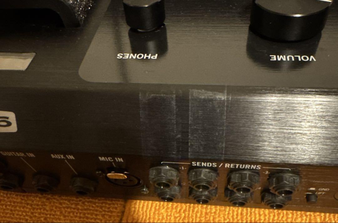 Line 6 Helix Floor マルチエフェクター