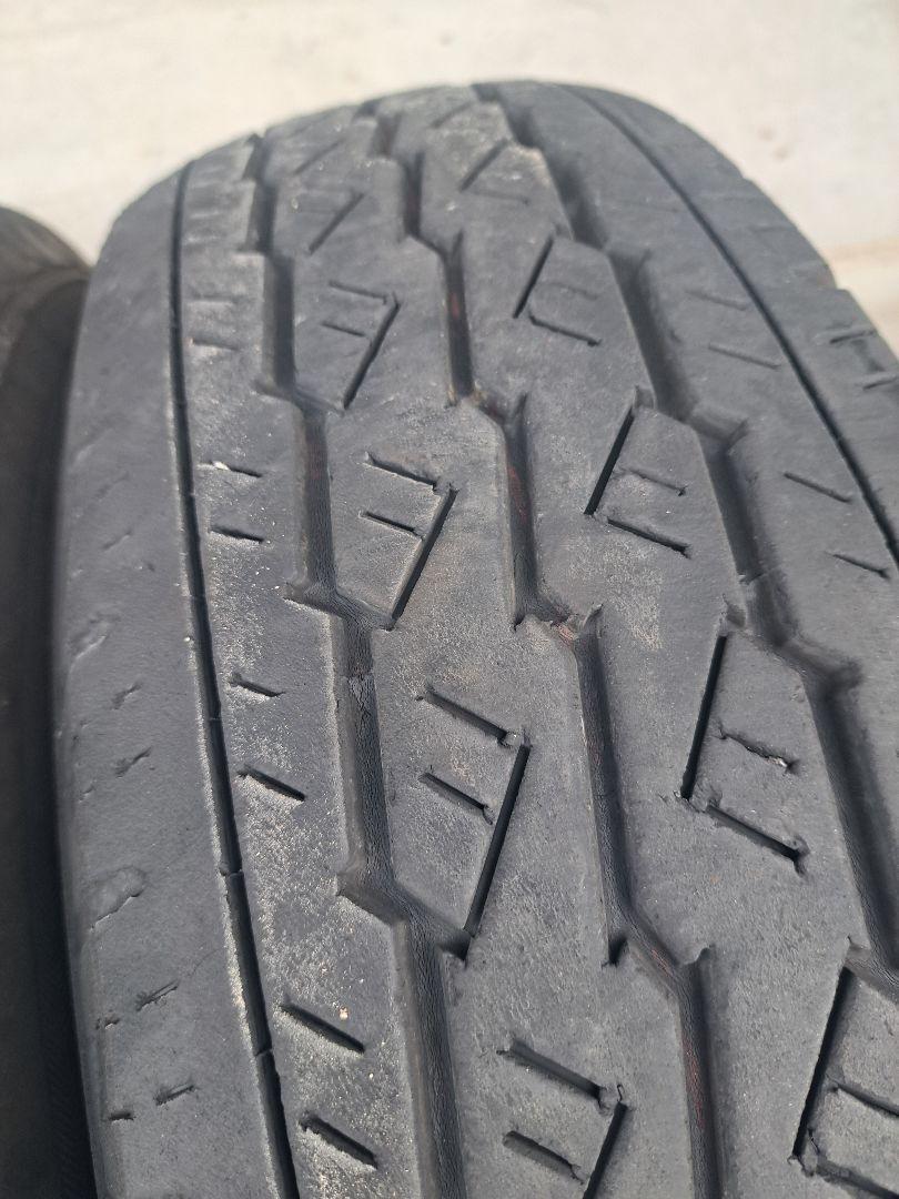②195/80R15 107/105　BRIDGESTONE　2022年製