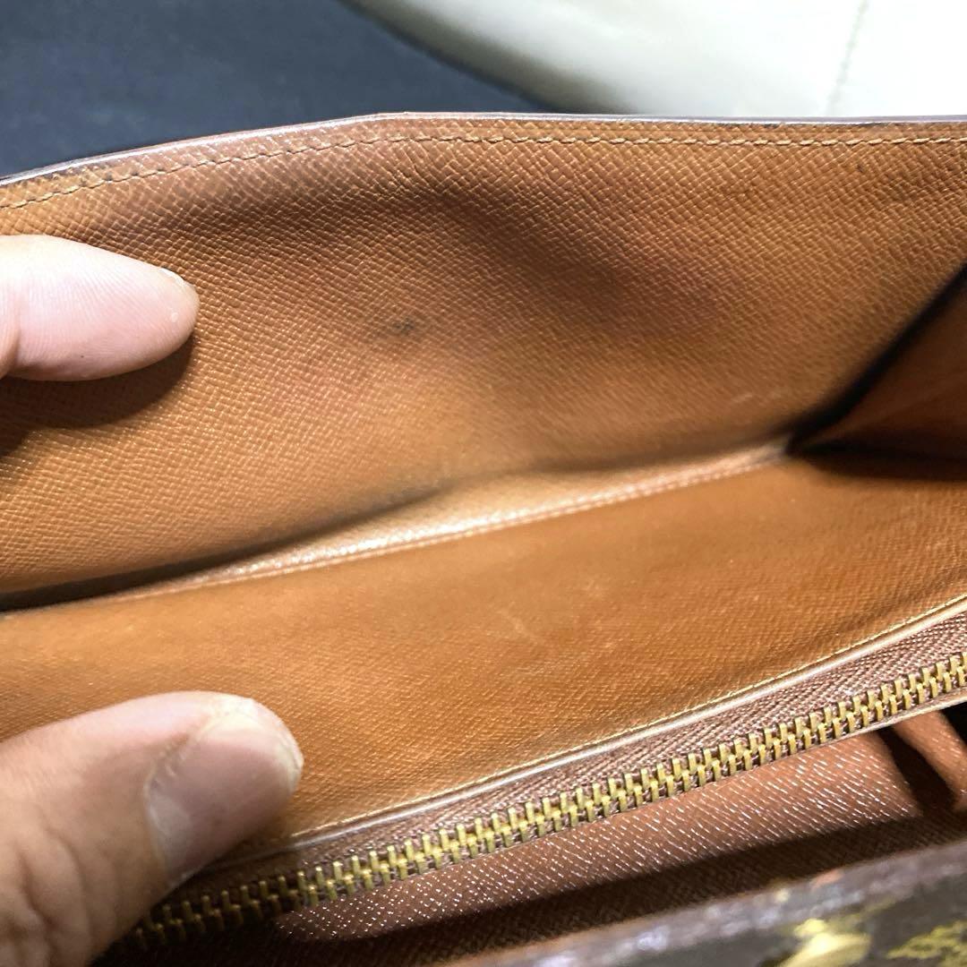 ④☆良品☆カード2枚タイプ♪サラ長財布