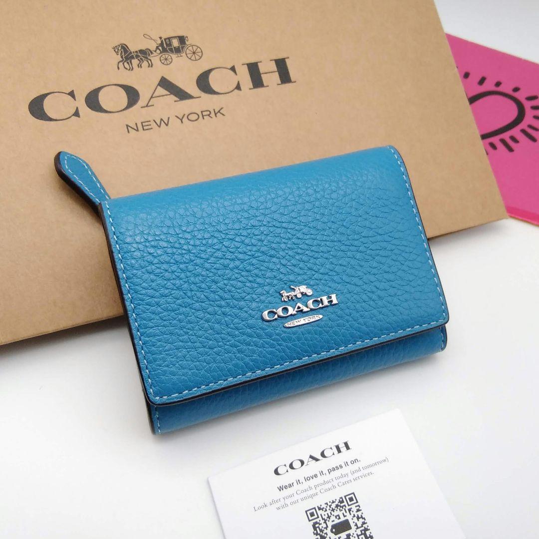 新作　新品　COACH　折り財布　レディース