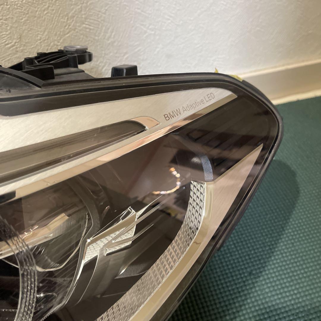 BMW G30 G31 ヘッドライト　5シリーズ　LED