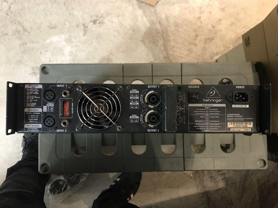 Behringer EUROPOWER EP2000 パワーアンプ