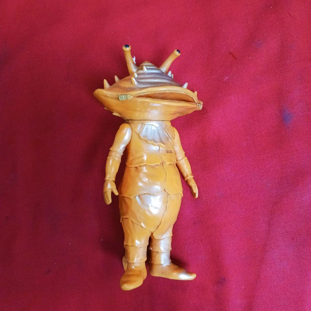 83年　ウルトラ怪獣　カネゴン　ソフビフィギュア