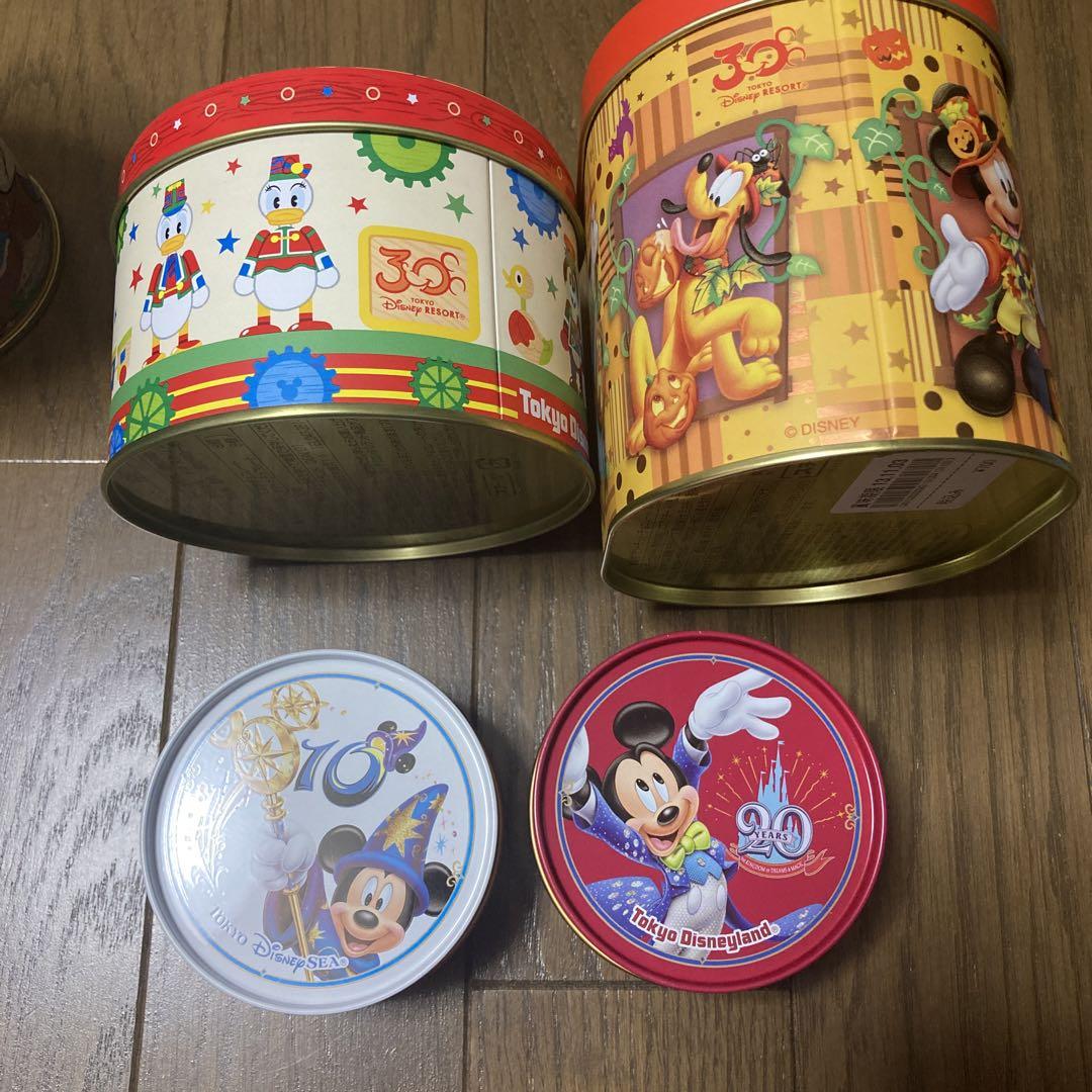 Disney - ディズニー お菓子缶 ( 空き缶 )×2点セット【美品