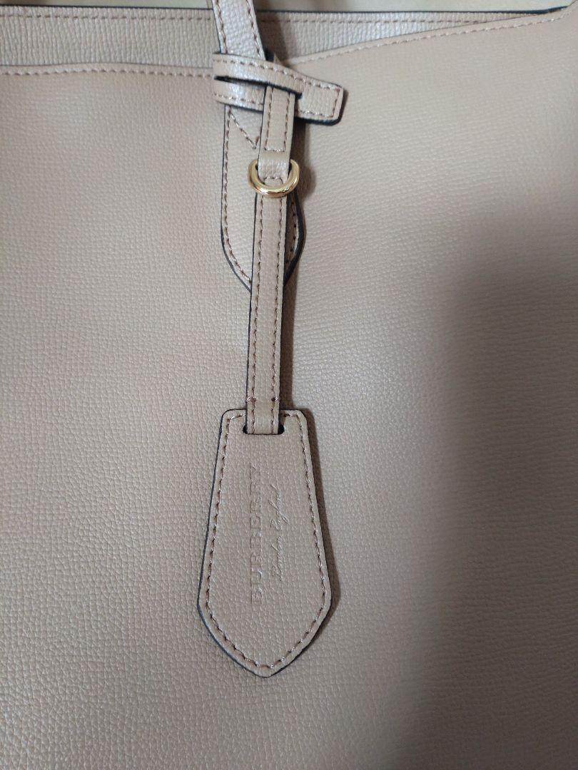 ❣新品❣【バーバリー】 トートバッグ キャメル系 大容量