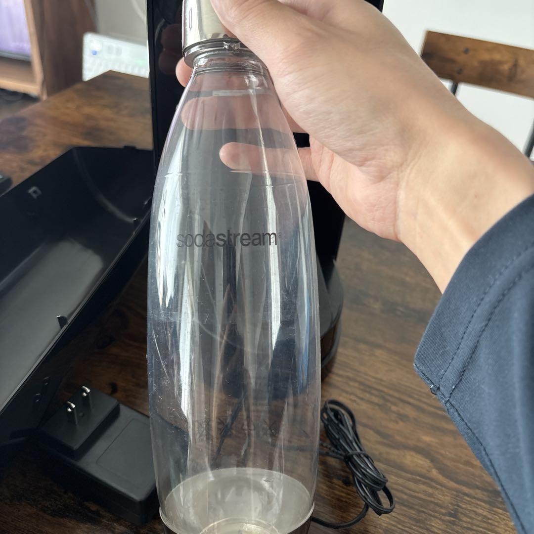 sodastream 炭酸水メーカー 黒 ワンタッチ