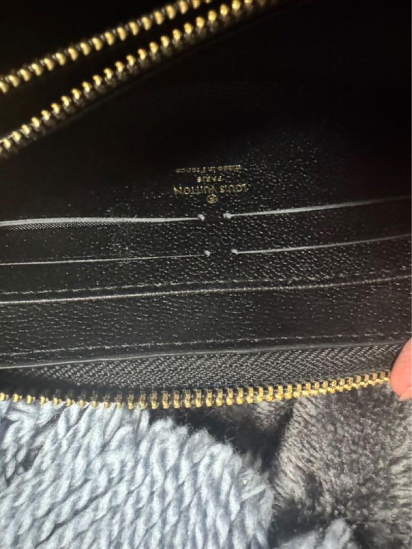 Louis Vuitton 長財布 ブラック/アイボリー