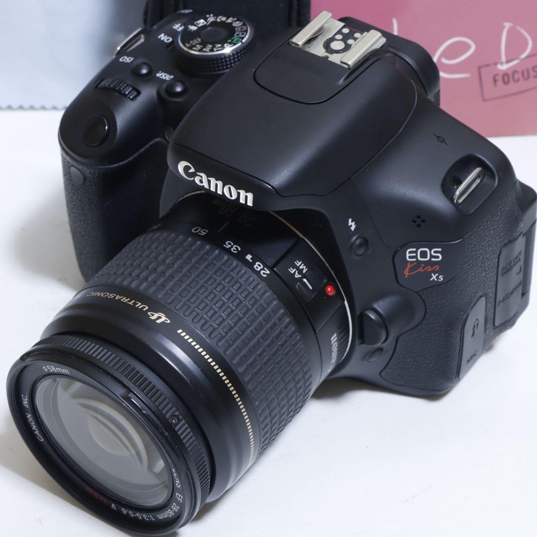 ★自撮り&動画&WiFi&超高機能機★ キャノン EOS Kiss X5セット♫