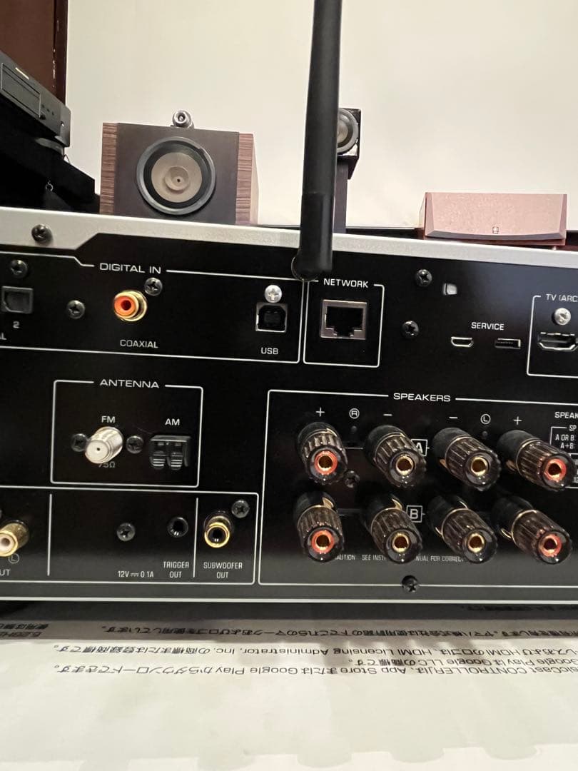 YAMAHA R-N1000A シルバー YAMAHA R-N1000A シルバー