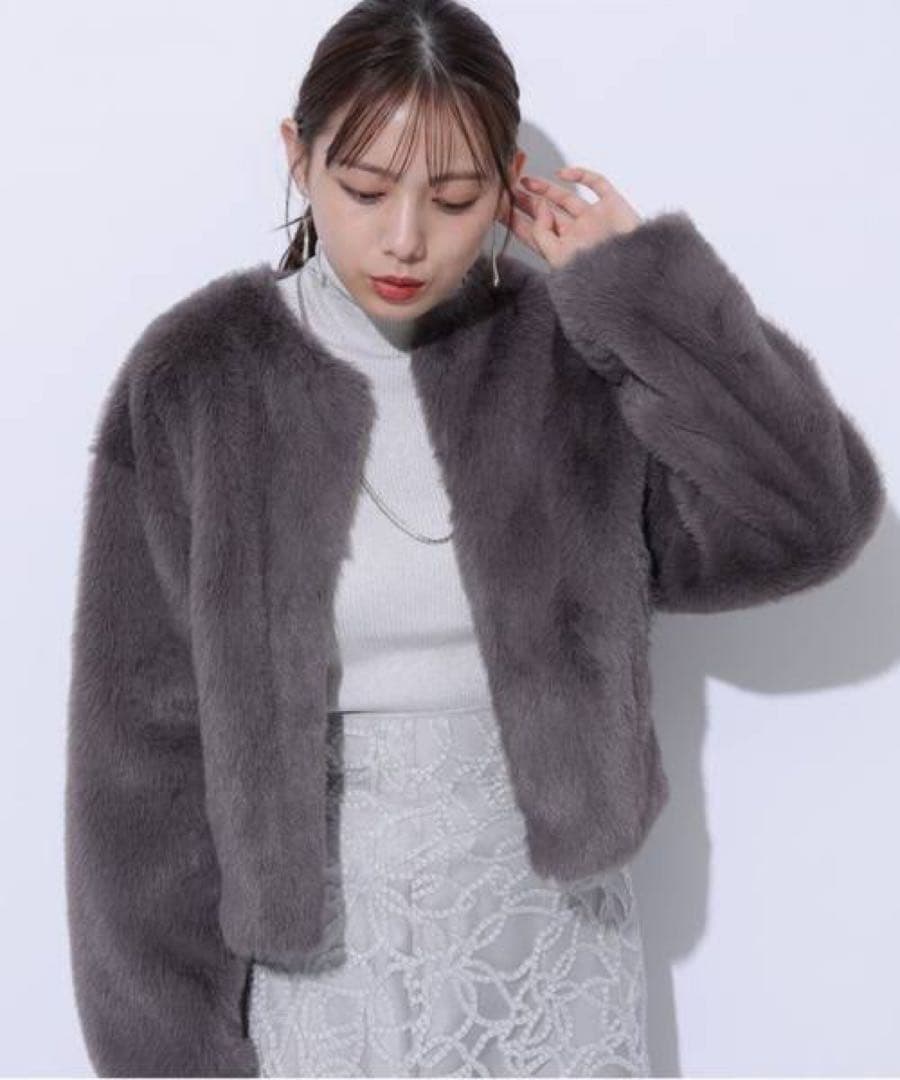 mystrada ふわふわファーショートコートM・Mystrada