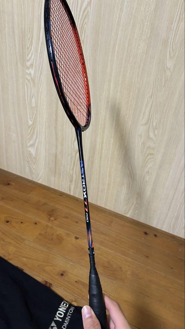 YONEX ASTROX 77pro 4Uバドミントンラケット