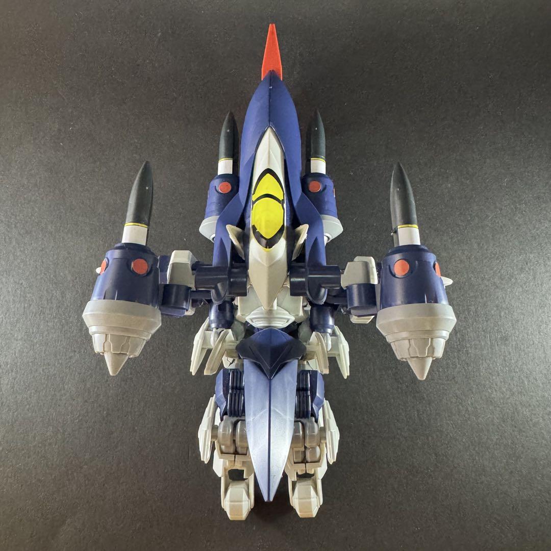 イ*ス様 ダンボール戦機 プラモデル（組立済み）オーレギオン