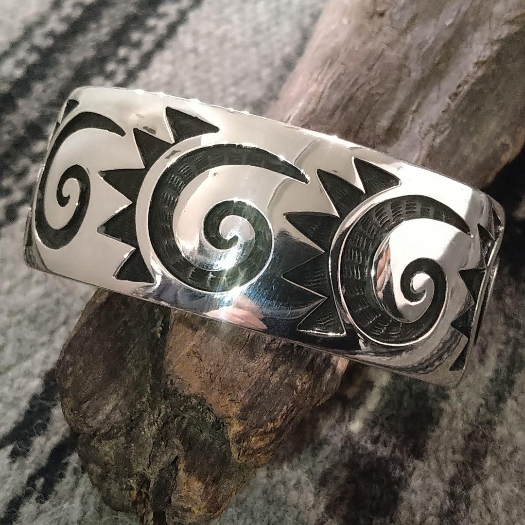Vintage bracelet