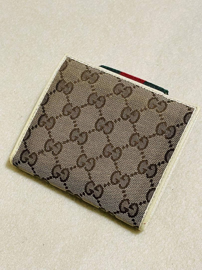 美品　グッチ　財布　シェリー