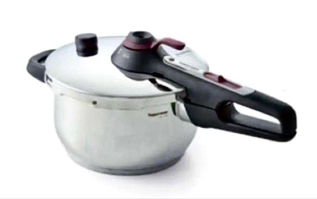 Tupperware 圧力鍋 4.5L 22cm 【すのこ、三脚 無し】