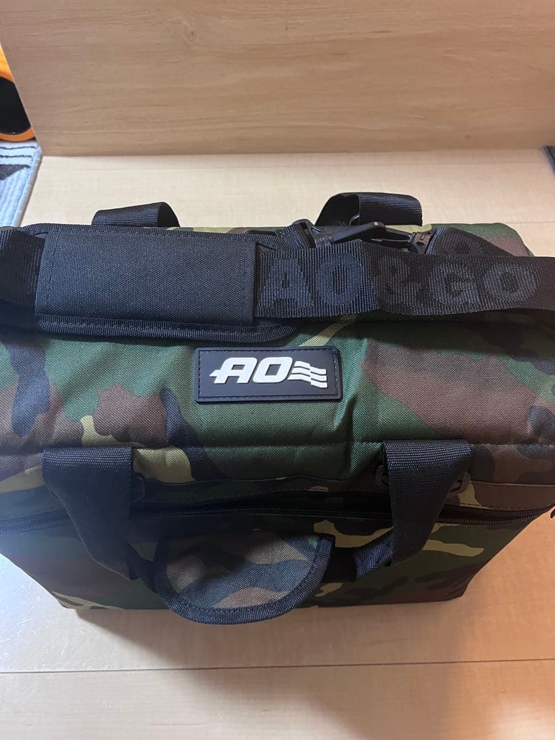 クーラーバッグ ウッドランドカモ
