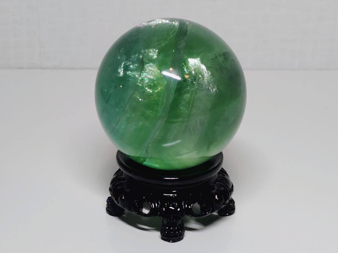 水晶 292g クォーツ 原石 鑑賞石 自然石 誕生石 宝石 鉱物 鉱石 水石
