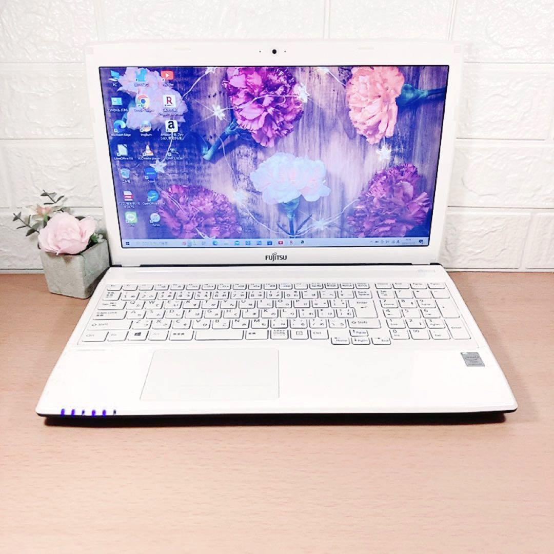 ✨人気の薄型✨メモリ8GB✨カメラつき✨エクセルワード✨白