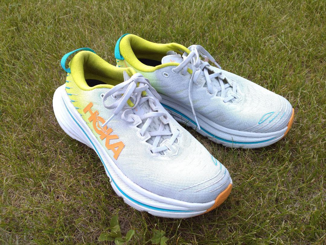 ★HOKAONEONE BONDIX カーボンランニングシューズ 26.5cm★